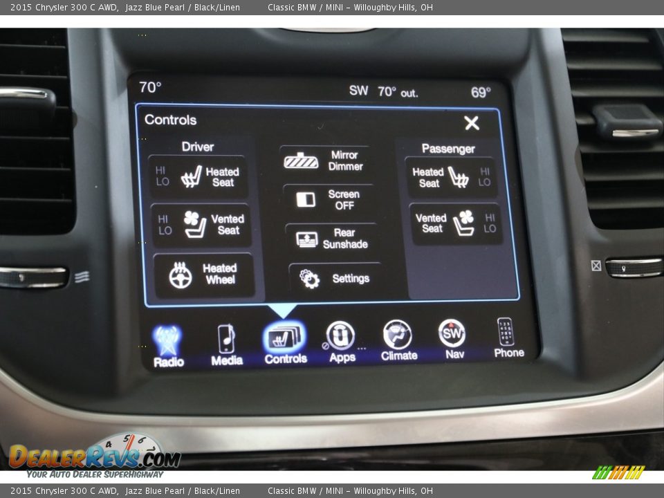 Controls of 2015 Chrysler 300 C AWD Photo #11