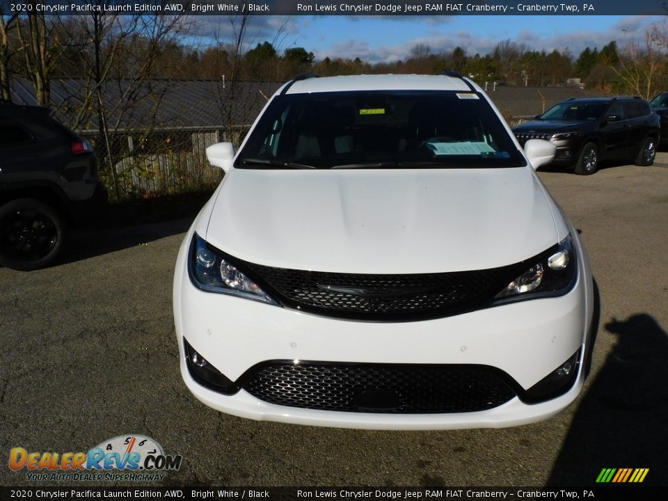 2020 Chrysler Pacifica Launch Edition AWD Bright White / Black Photo #2