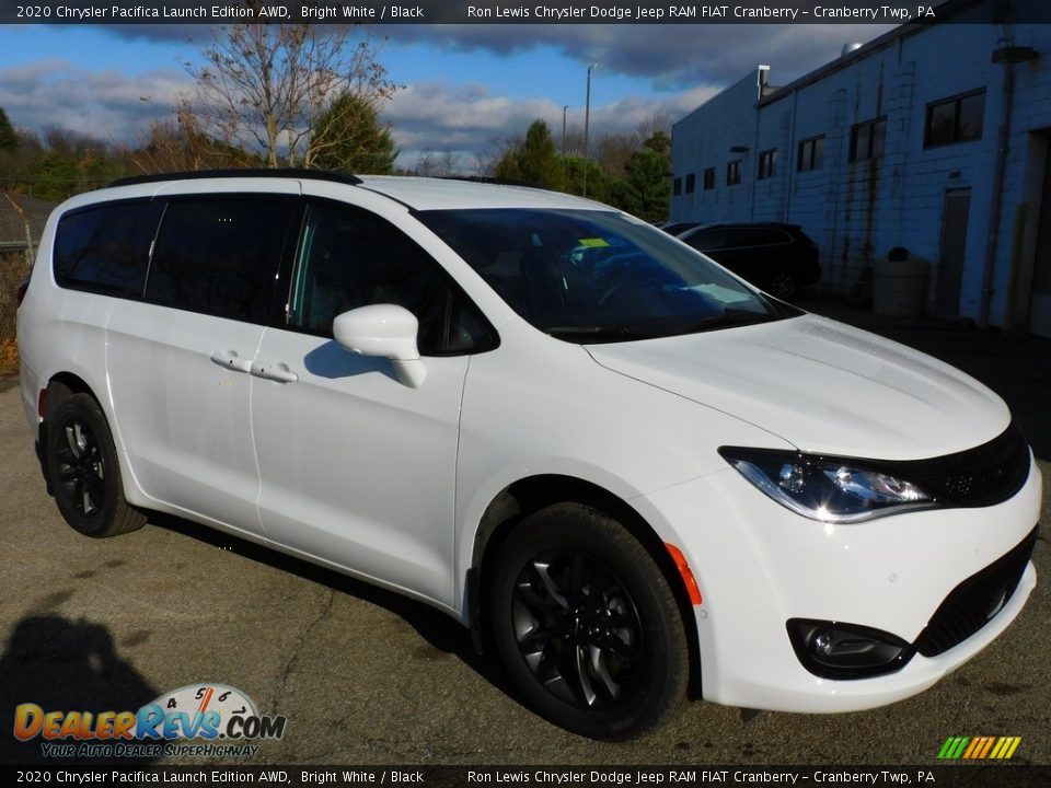 2020 Chrysler Pacifica Launch Edition AWD Bright White / Black Photo #3
