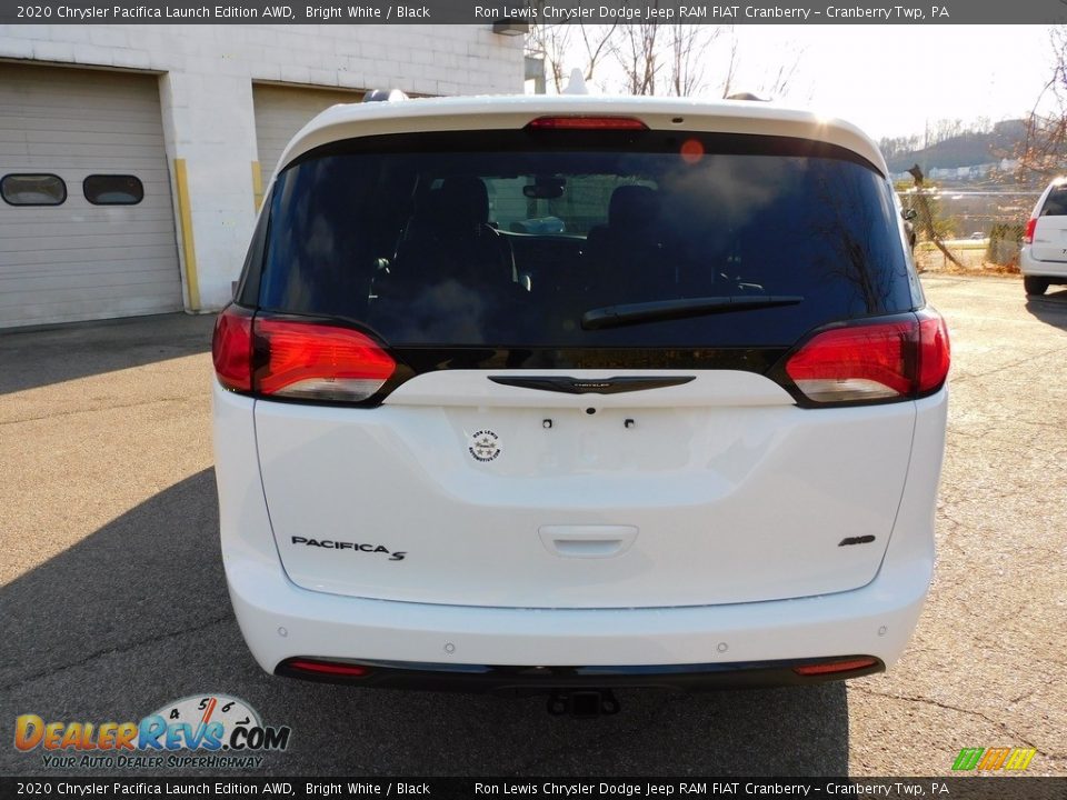 2020 Chrysler Pacifica Launch Edition AWD Bright White / Black Photo #6