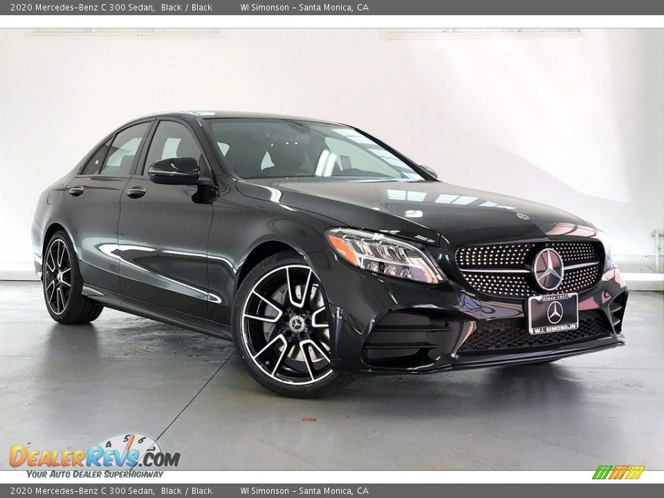 Front 3/4 View of 2020 Mercedes-Benz C 300 Sedan Photo #12