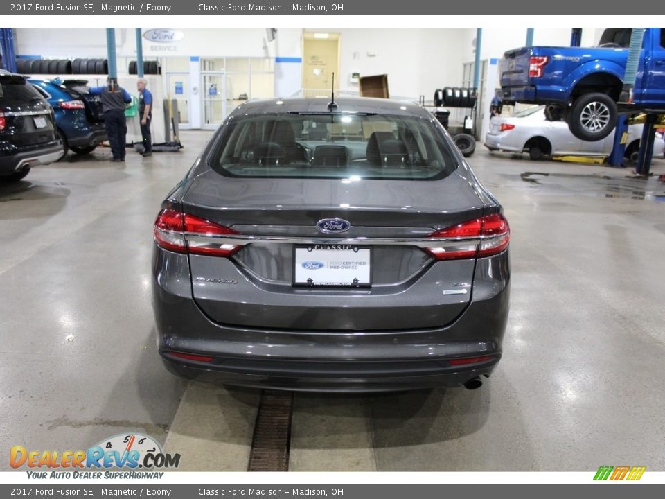 2017 Ford Fusion SE Magnetic / Ebony Photo #6