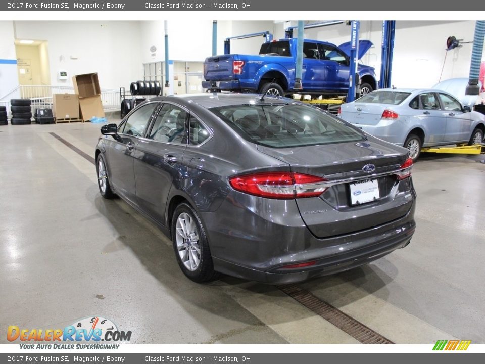 2017 Ford Fusion SE Magnetic / Ebony Photo #7