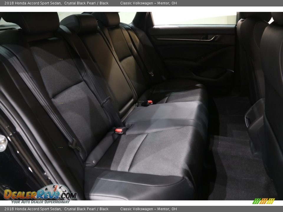 2018 Honda Accord Sport Sedan Crystal Black Pearl / Black Photo #18