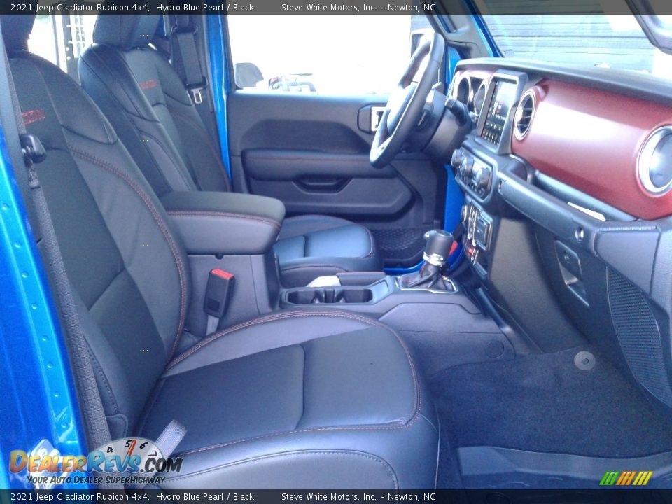 Front Seat of 2021 Jeep Gladiator Rubicon 4x4 Photo #17