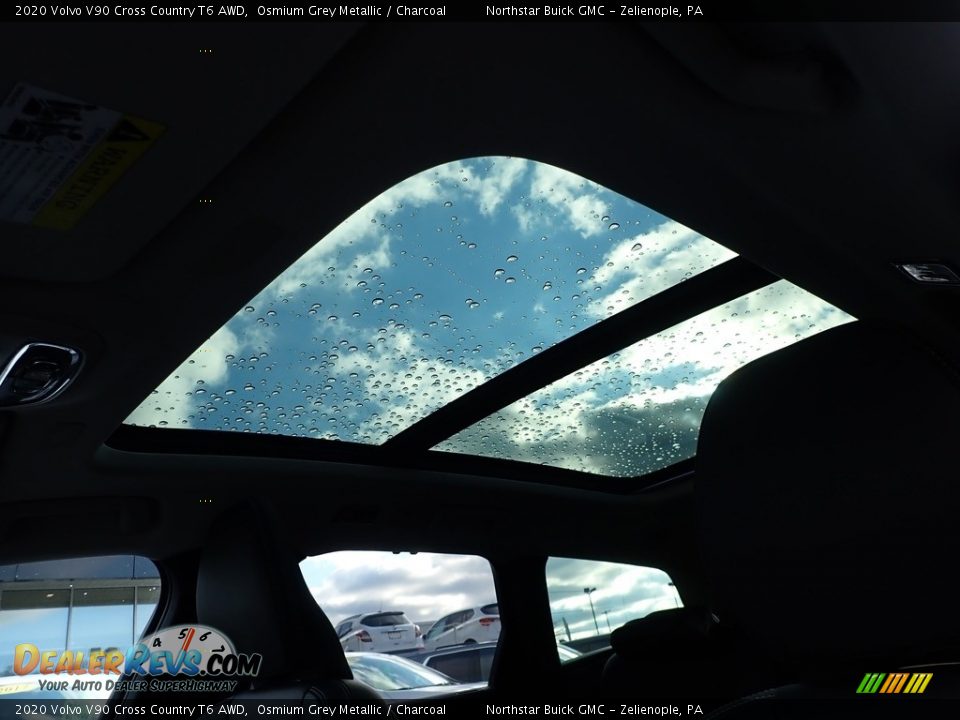 Sunroof of 2020 Volvo V90 Cross Country T6 AWD Photo #18