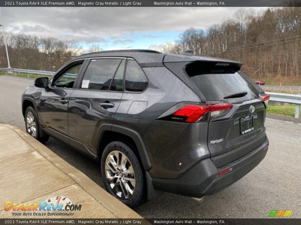 2021 Toyota RAV4 XLE Premium AWD Magnetic Gray Metallic / Light Gray Photo #2