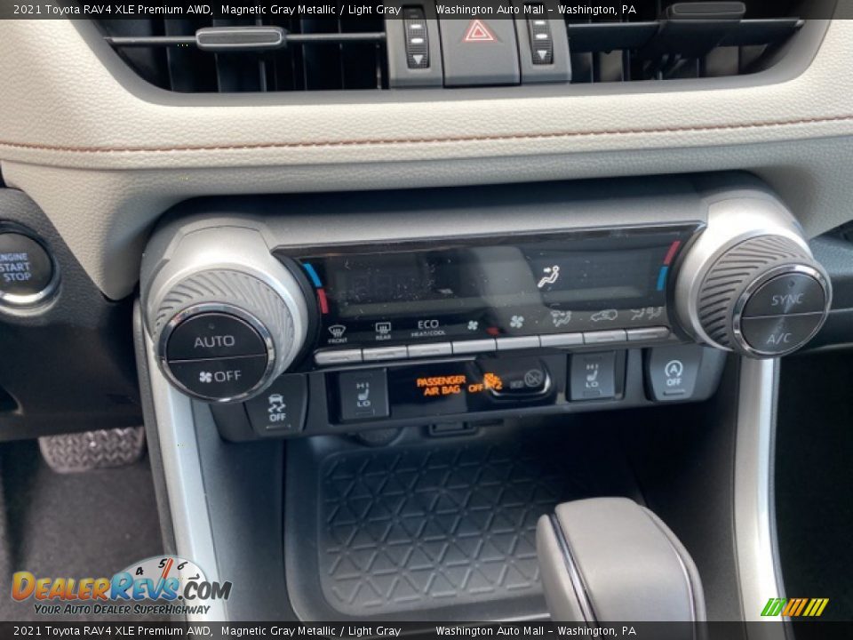 2021 Toyota RAV4 XLE Premium AWD Magnetic Gray Metallic / Light Gray Photo #30