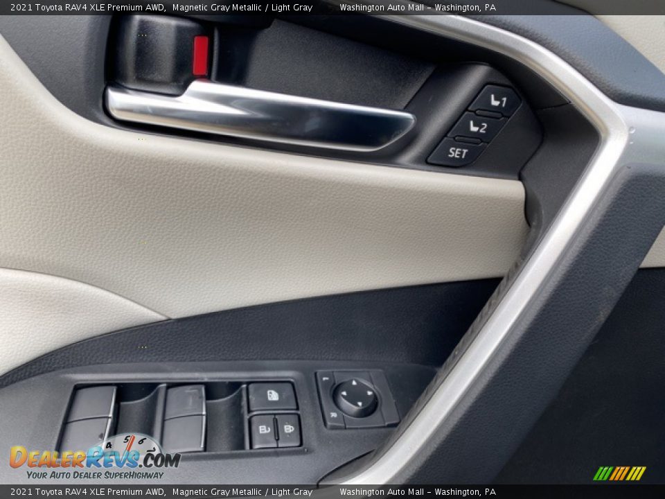 2021 Toyota RAV4 XLE Premium AWD Magnetic Gray Metallic / Light Gray Photo #31