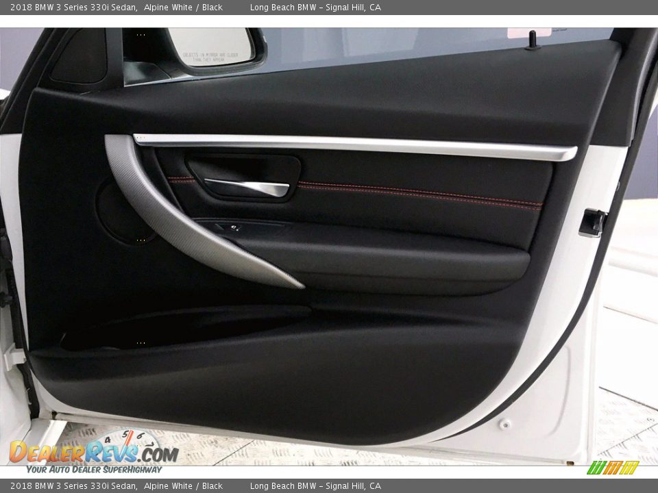 2018 BMW 3 Series 330i Sedan Alpine White / Black Photo #24