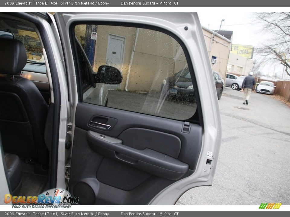 2009 Chevrolet Tahoe LT 4x4 Silver Birch Metallic / Ebony Photo #16