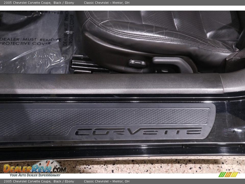 2005 Chevrolet Corvette Coupe Black / Ebony Photo #7