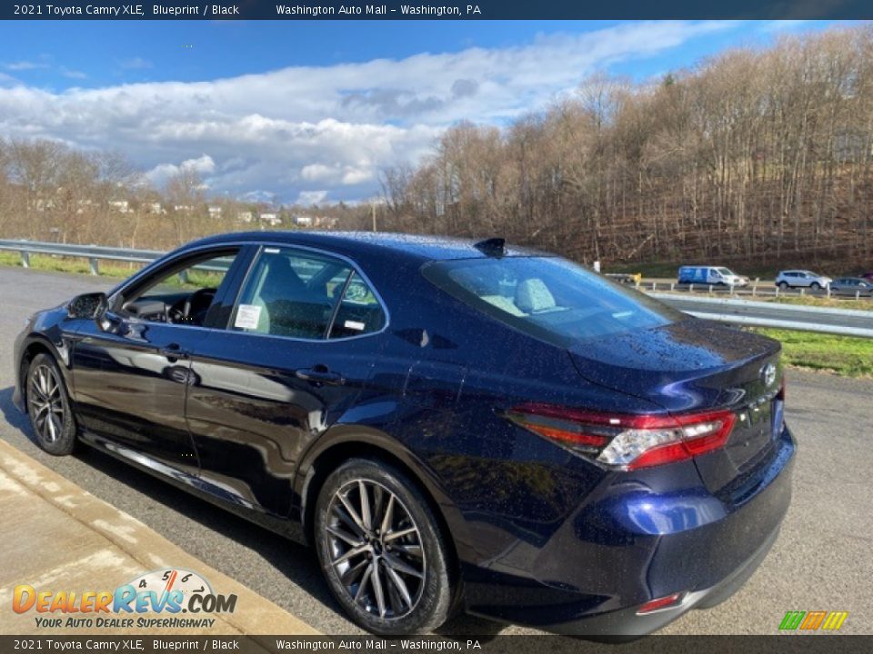 2021 Toyota Camry XLE Blueprint / Black Photo #2
