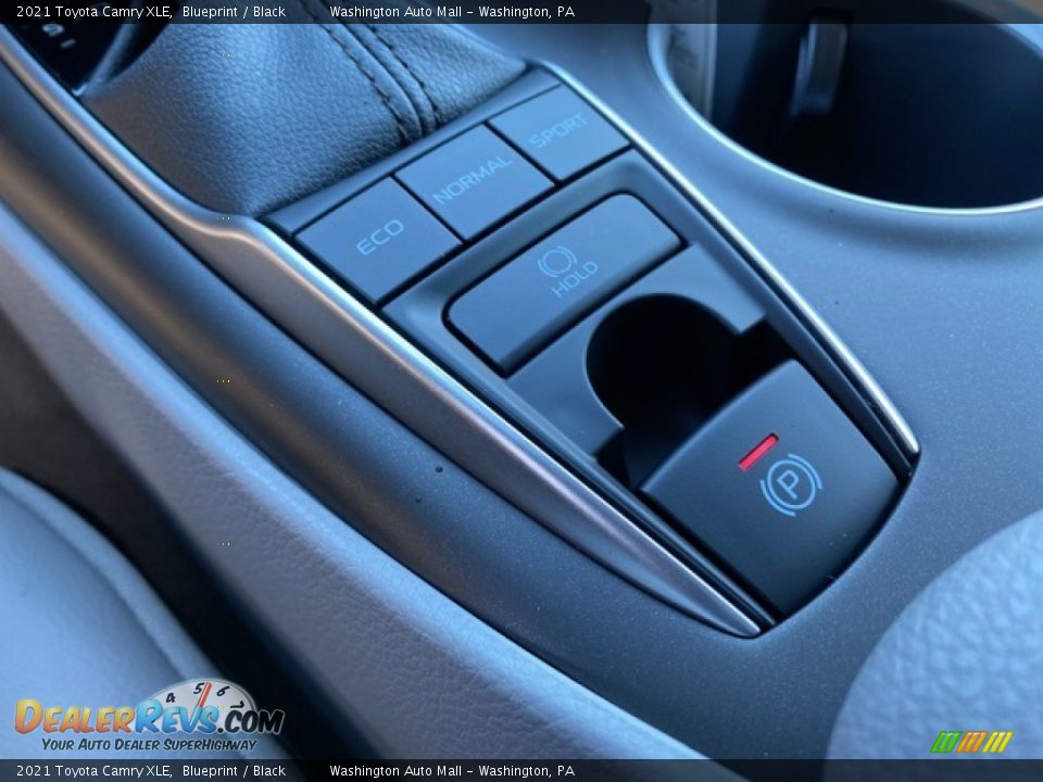 2021 Toyota Camry XLE Blueprint / Black Photo #17