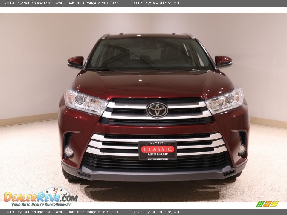 2019 Toyota Highlander XLE AWD Ooh La La Rouge Mica / Black Photo #2