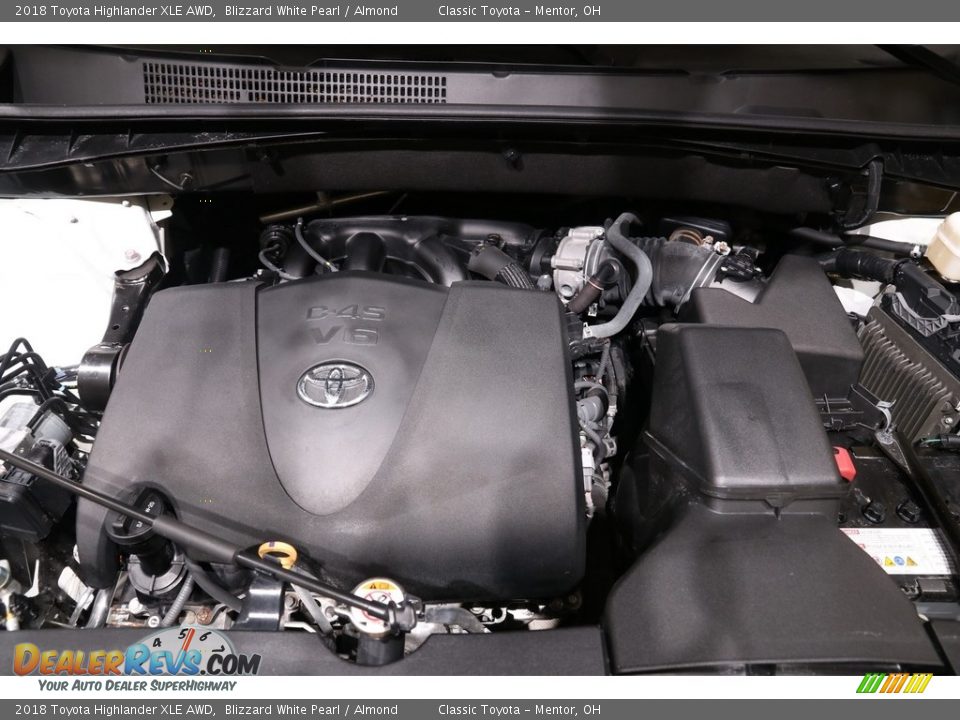 2018 Toyota Highlander XLE AWD Blizzard White Pearl / Almond Photo #21