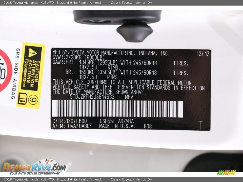 2018 Toyota Highlander XLE AWD Blizzard White Pearl / Almond Photo #22