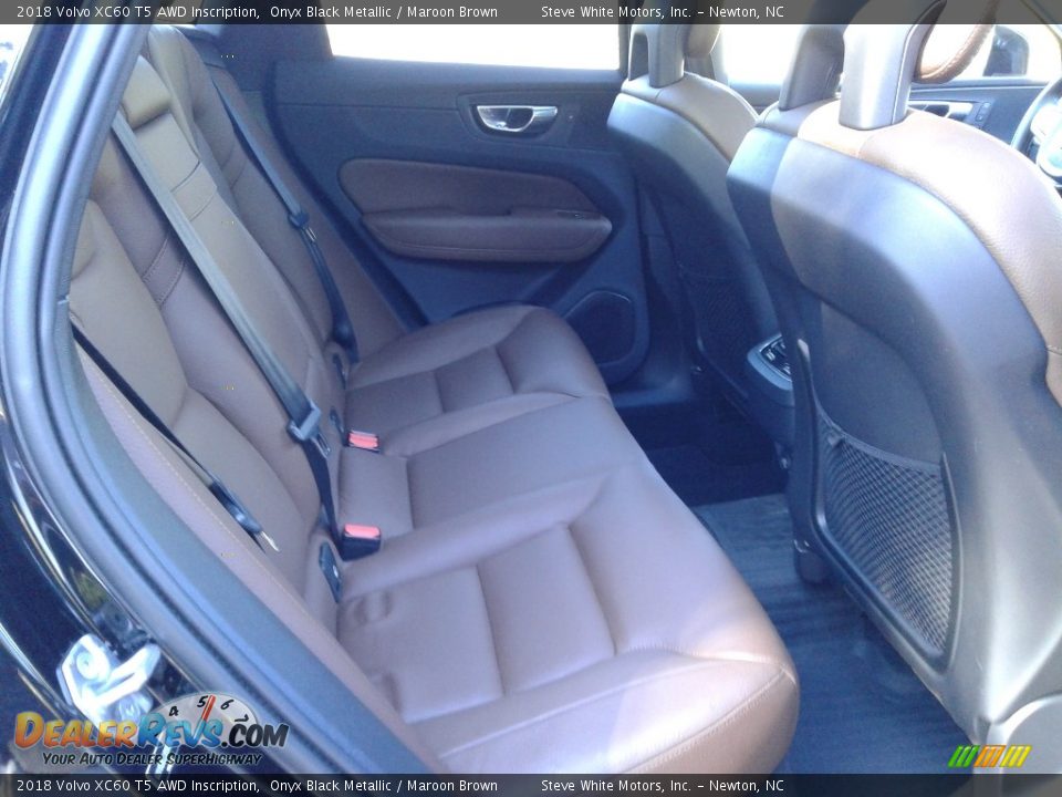 Rear Seat of 2018 Volvo XC60 T5 AWD Inscription Photo #16