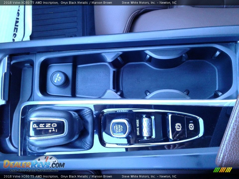 2018 Volvo XC60 T5 AWD Inscription Shifter Photo #25