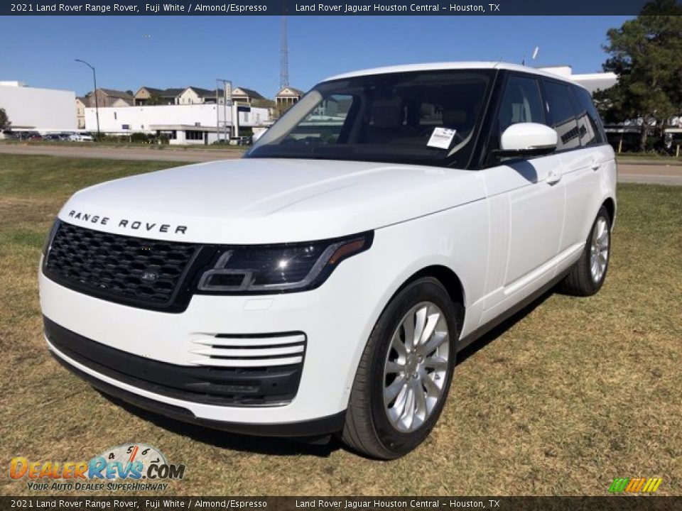 2021 Land Rover Range Rover Fuji White / Almond/Espresso Photo #2