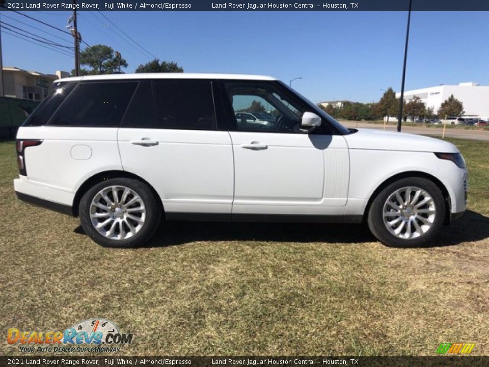 2021 Land Rover Range Rover Fuji White / Almond/Espresso Photo #8