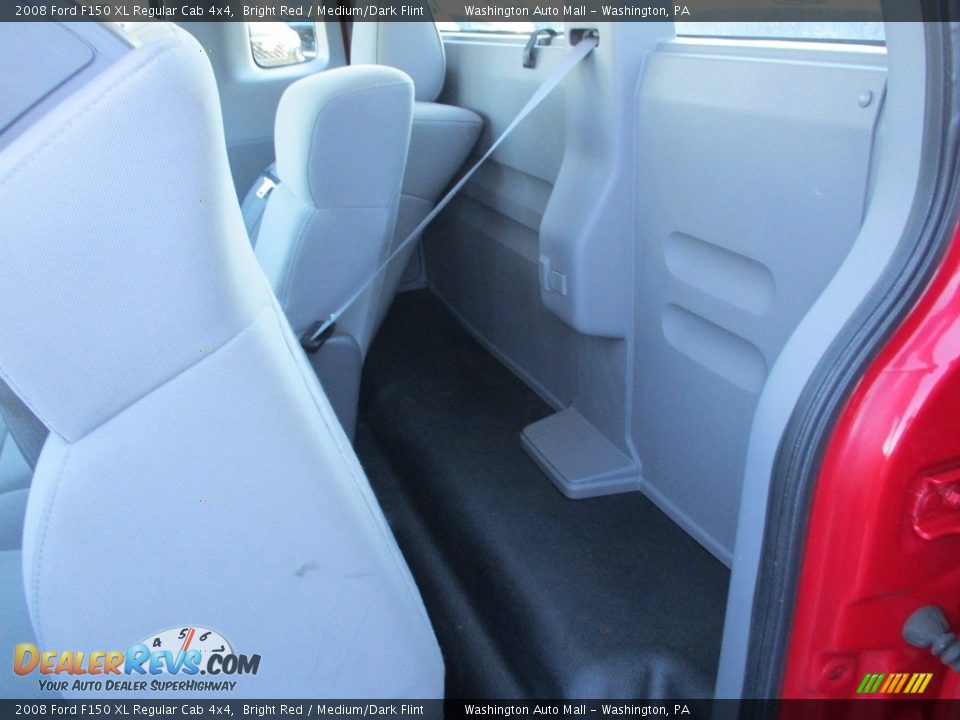 2008 Ford F150 XL Regular Cab 4x4 Bright Red / Medium/Dark Flint Photo #13