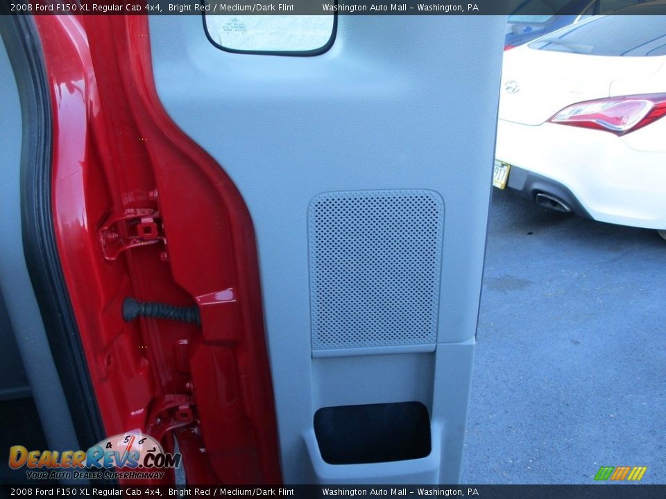2008 Ford F150 XL Regular Cab 4x4 Bright Red / Medium/Dark Flint Photo #14