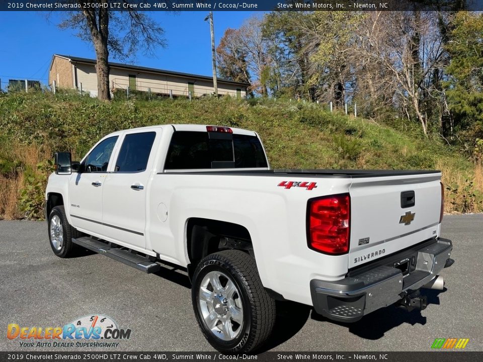 2019 Chevrolet Silverado 2500HD LTZ Crew Cab 4WD Summit White / Cocoa/­Dune Photo #10