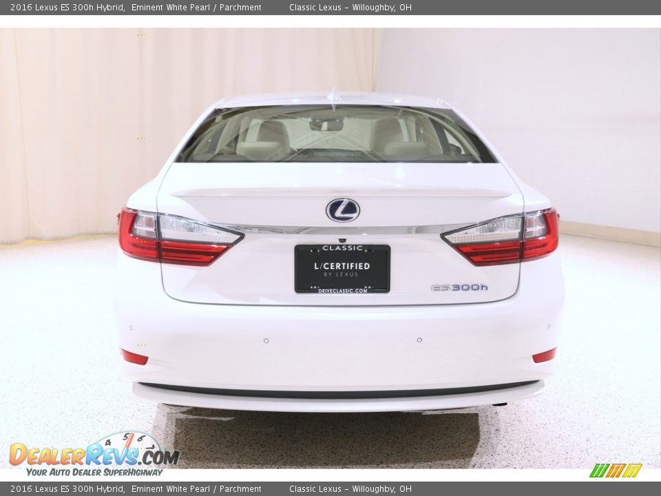 2016 Lexus ES 300h Hybrid Eminent White Pearl / Parchment Photo #25