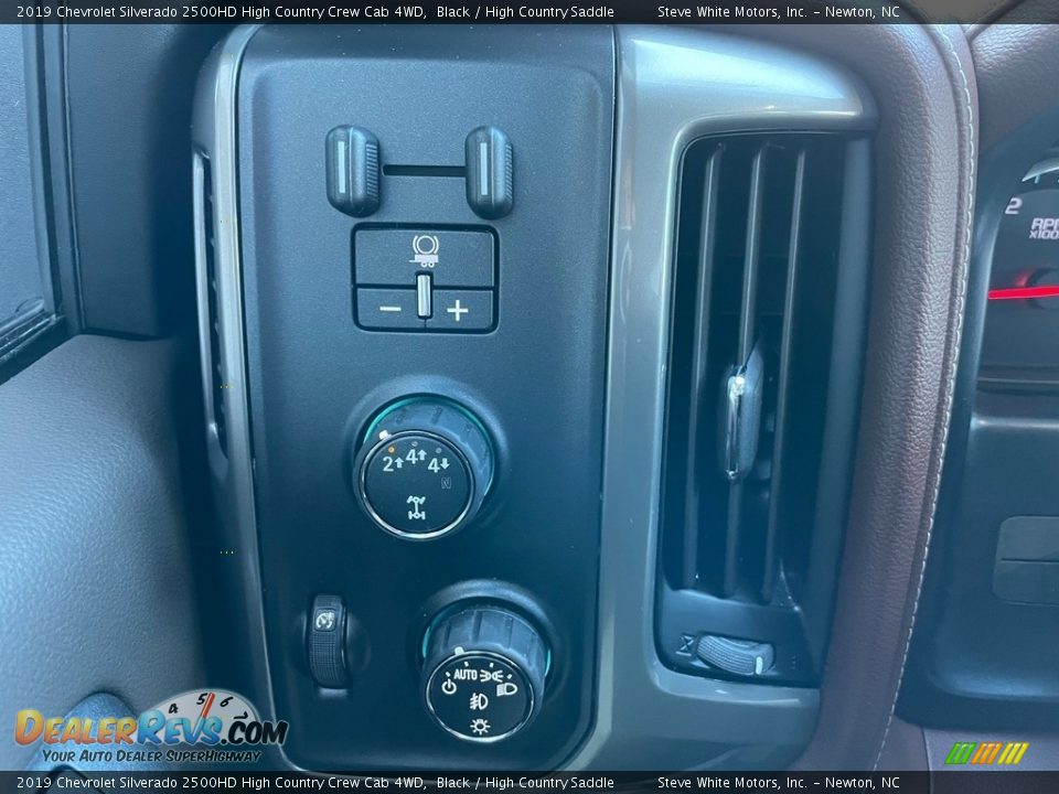2019 Chevrolet Silverado 2500HD High Country Crew Cab 4WD Black / High Country Saddle Photo #19