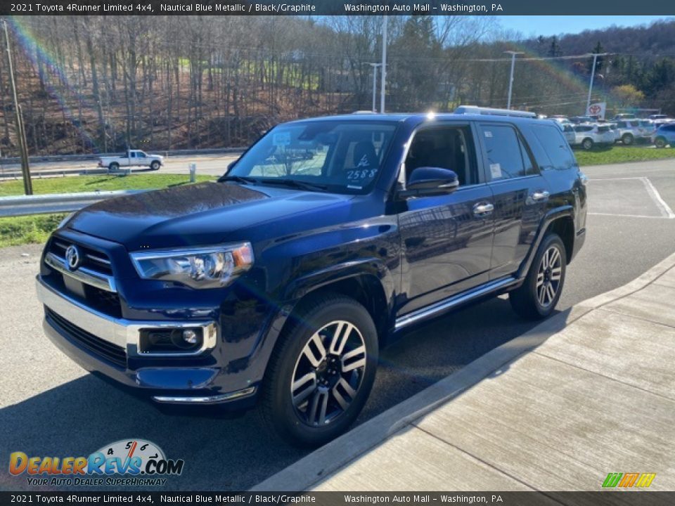 Front 3/4 View of 2021 Toyota 4Runner Limited 4x4 Photo #13