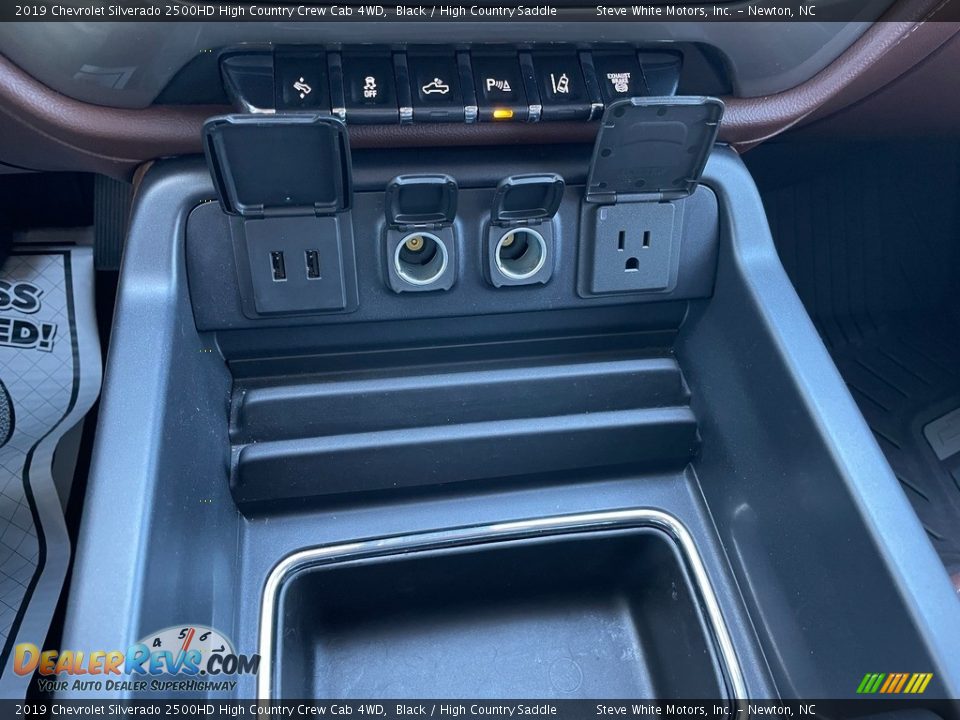 2019 Chevrolet Silverado 2500HD High Country Crew Cab 4WD Black / High Country Saddle Photo #30