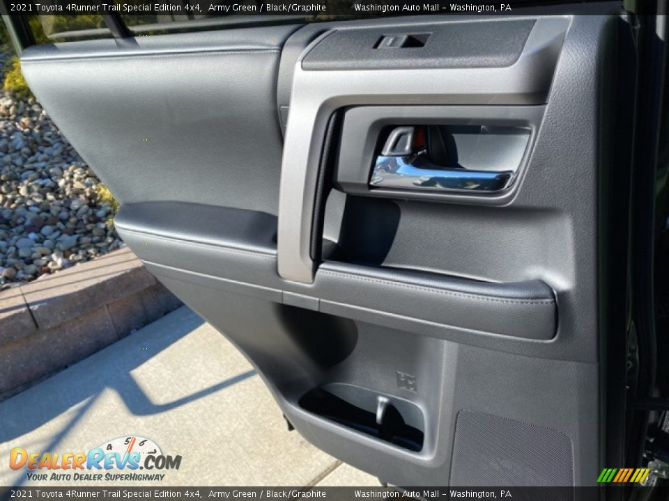 2021 Toyota 4Runner Trail Special Edition 4x4 Army Green / Black/Graphite Photo #24