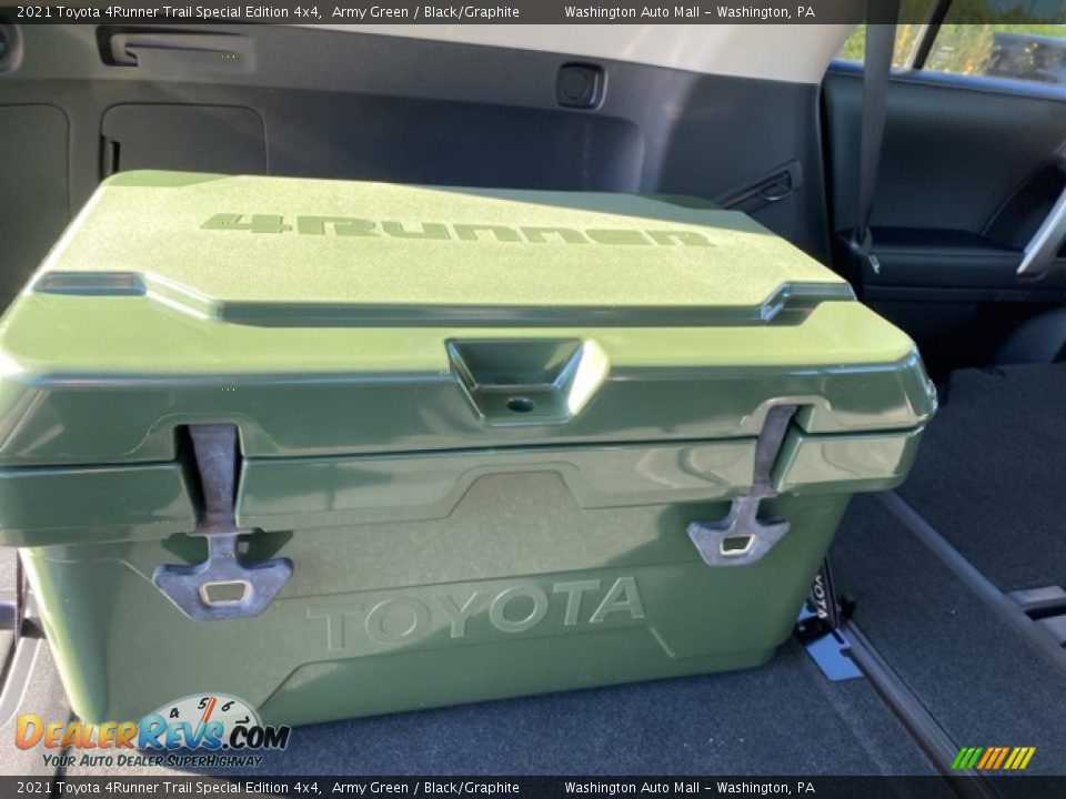 2021 Toyota 4Runner Trail Special Edition 4x4 Army Green / Black/Graphite Photo #28