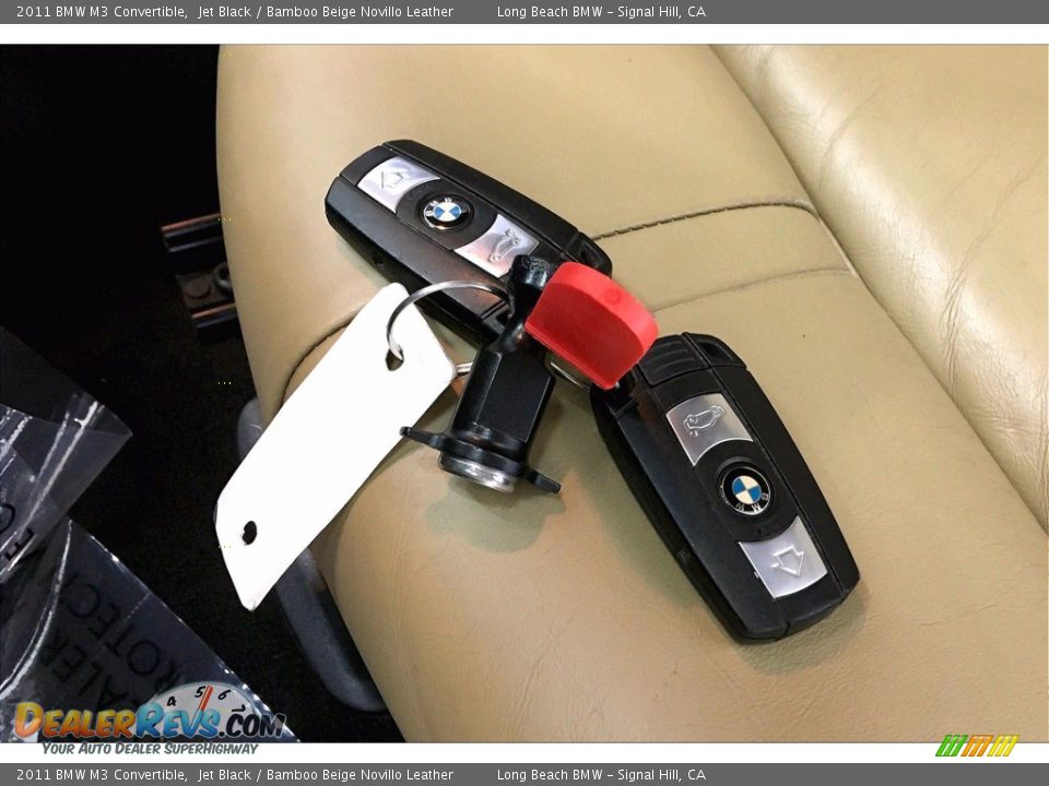 Keys of 2011 BMW M3 Convertible Photo #11