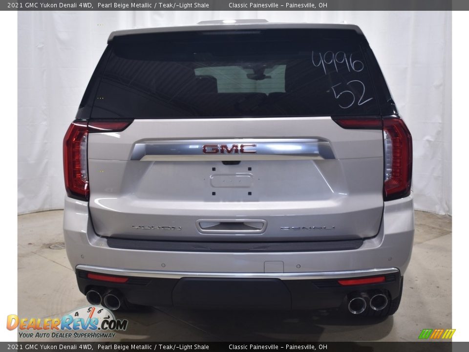 2021 GMC Yukon Denali 4WD Pearl Beige Metallic / Teak/­Light Shale Photo #3