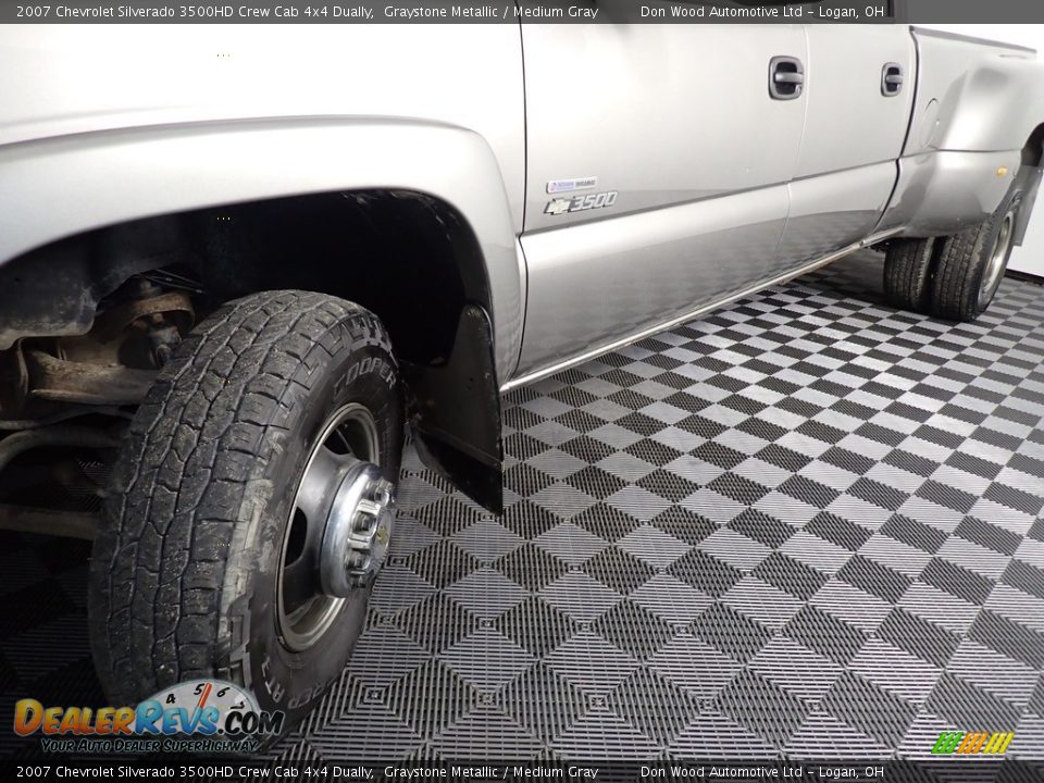 2007 Chevrolet Silverado 3500HD Crew Cab 4x4 Dually Graystone Metallic / Medium Gray Photo #9