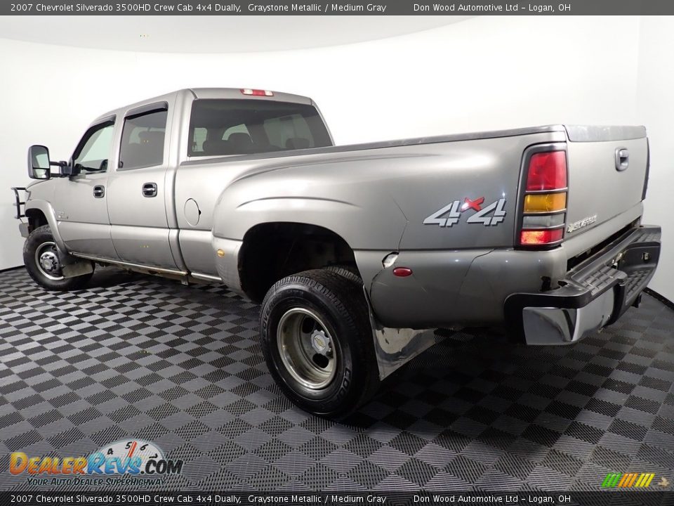 2007 Chevrolet Silverado 3500HD Crew Cab 4x4 Dually Graystone Metallic / Medium Gray Photo #11