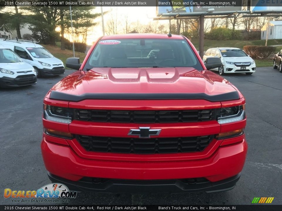 2016 Chevrolet Silverado 1500 WT Double Cab 4x4 Red Hot / Dark Ash/Jet Black Photo #3