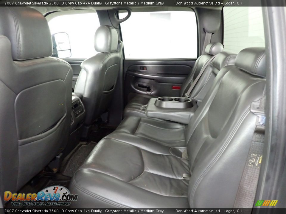 2007 Chevrolet Silverado 3500HD Crew Cab 4x4 Dually Graystone Metallic / Medium Gray Photo #25