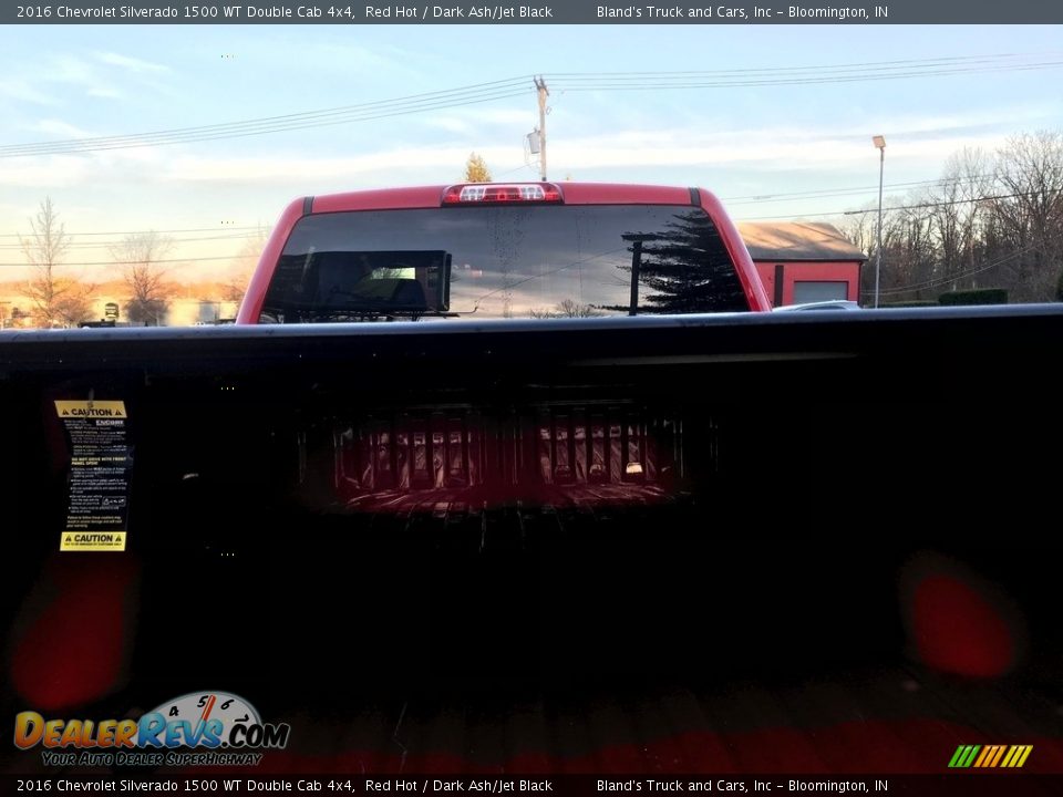 2016 Chevrolet Silverado 1500 WT Double Cab 4x4 Red Hot / Dark Ash/Jet Black Photo #11