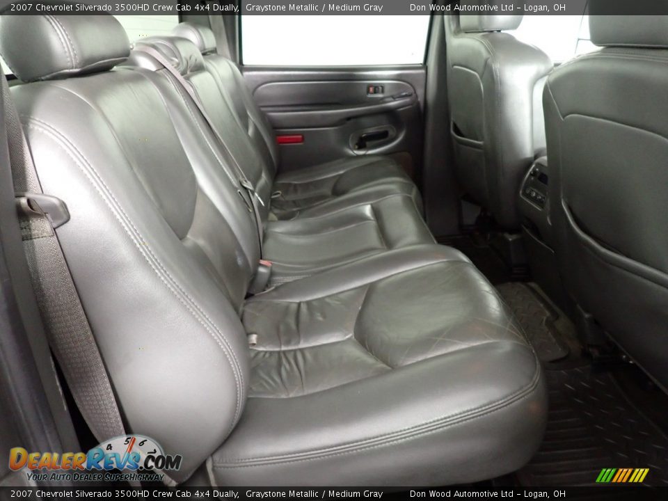 2007 Chevrolet Silverado 3500HD Crew Cab 4x4 Dually Graystone Metallic / Medium Gray Photo #29