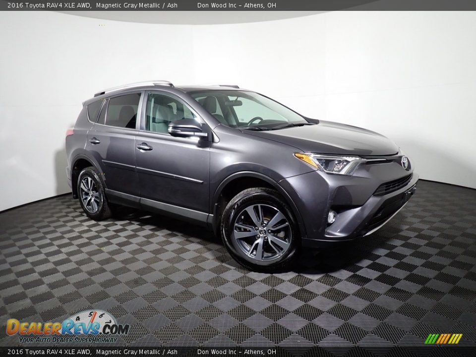 2016 Toyota RAV4 XLE AWD Magnetic Gray Metallic / Ash Photo #4