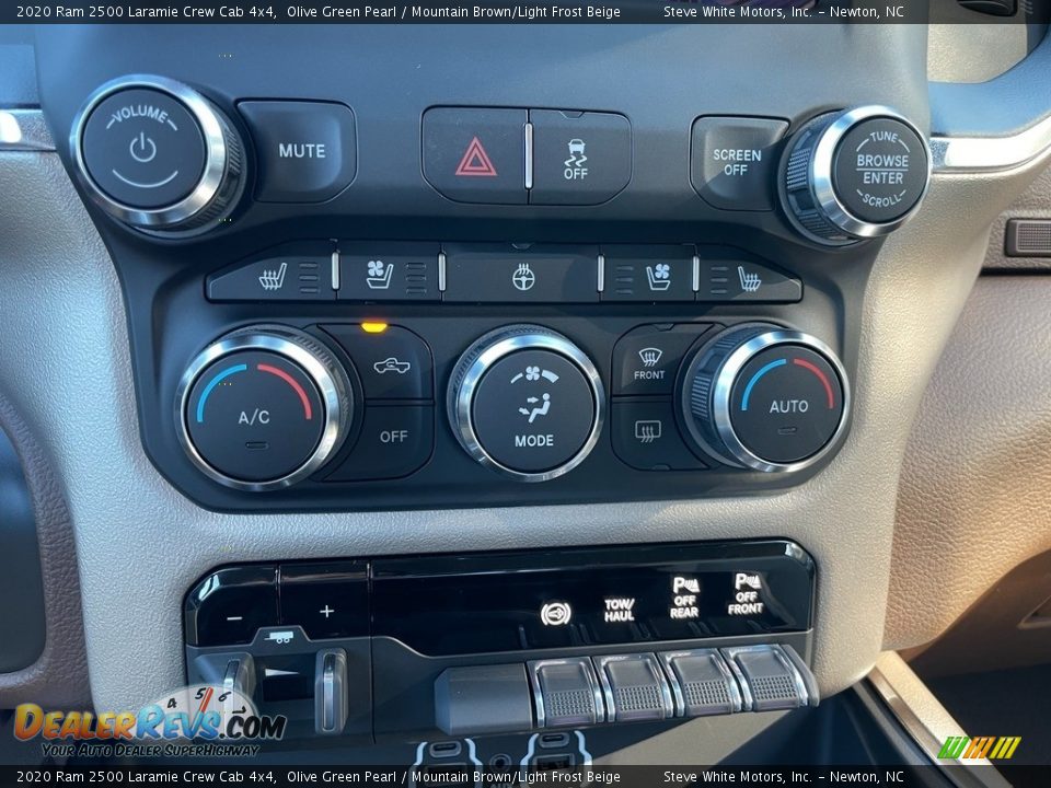 Controls of 2020 Ram 2500 Laramie Crew Cab 4x4 Photo #27