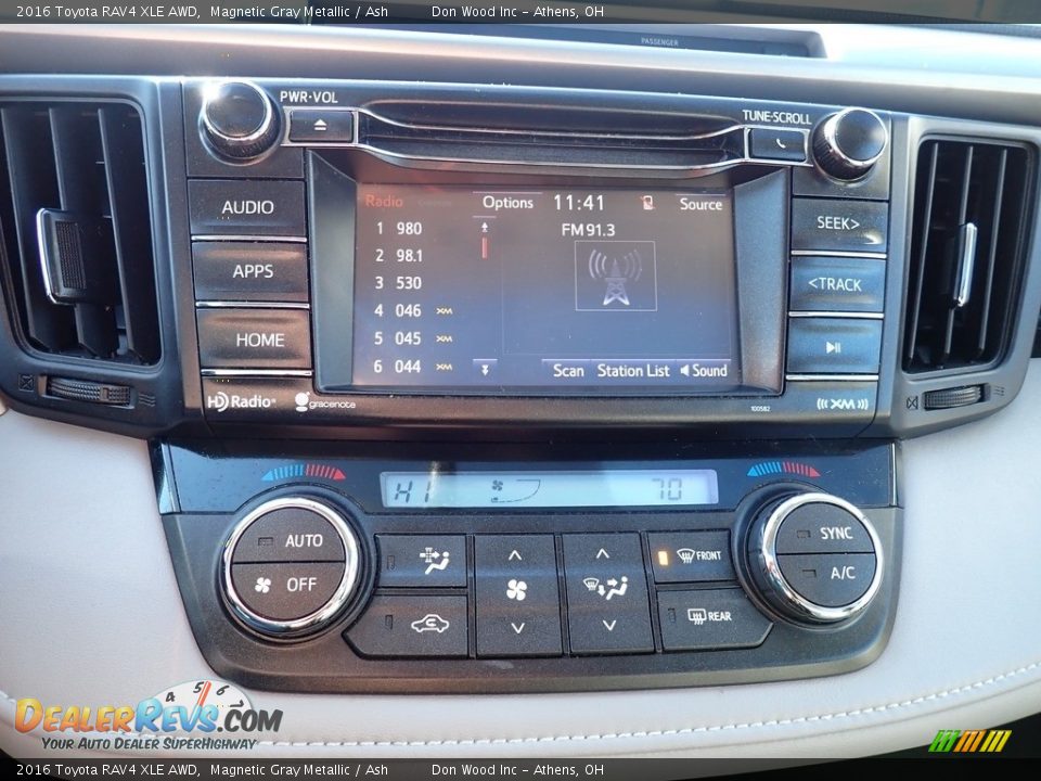 2016 Toyota RAV4 XLE AWD Magnetic Gray Metallic / Ash Photo #31