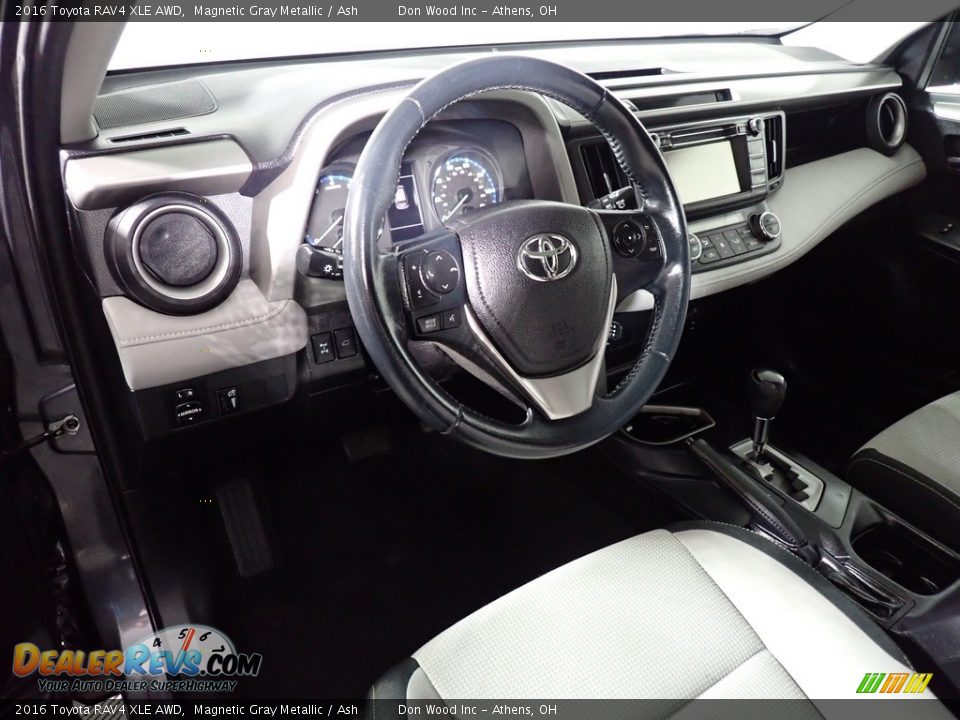 2016 Toyota RAV4 XLE AWD Magnetic Gray Metallic / Ash Photo #34