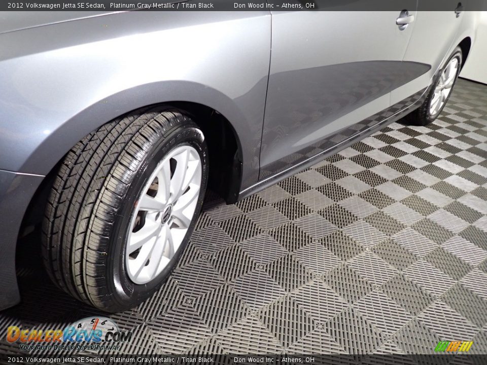2012 Volkswagen Jetta SE Sedan Platinum Gray Metallic / Titan Black Photo #9