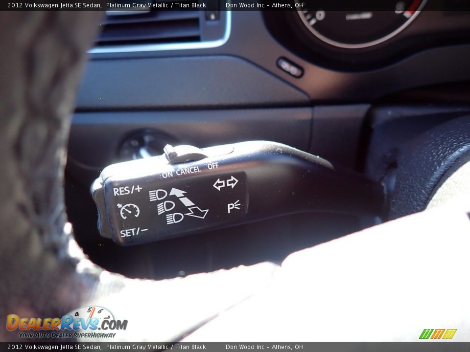 2012 Volkswagen Jetta SE Sedan Platinum Gray Metallic / Titan Black Photo #23