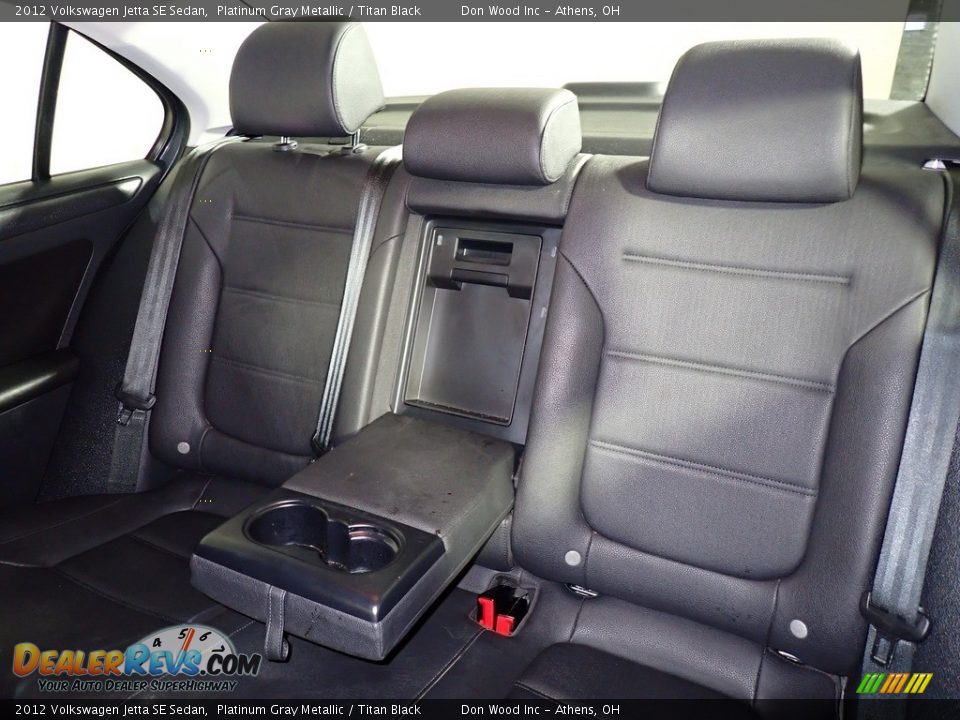 2012 Volkswagen Jetta SE Sedan Platinum Gray Metallic / Titan Black Photo #30