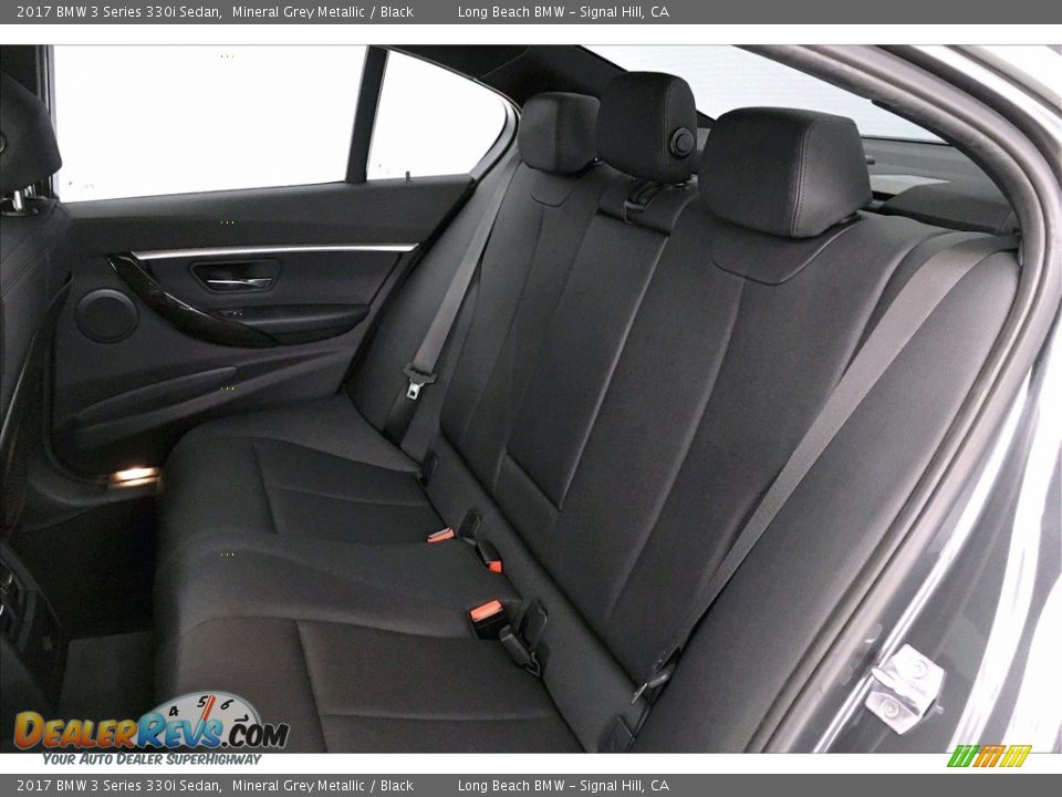 2017 BMW 3 Series 330i Sedan Mineral Grey Metallic / Black Photo #30